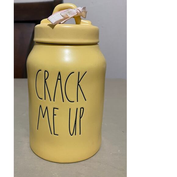 Rae Dunn Crack Me Up Ceramic Canister With‎ Lid Yellow Mate With Black Lettering - Picture 6 of 6